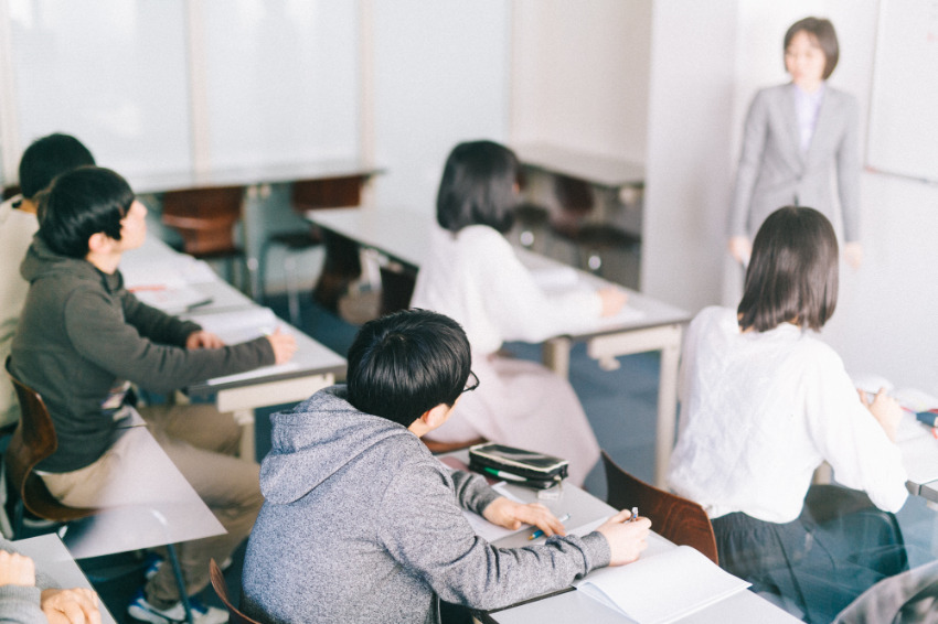 地方の医学部にはどんなメリットとデメリットがある?大学選びのポイントとともに解説