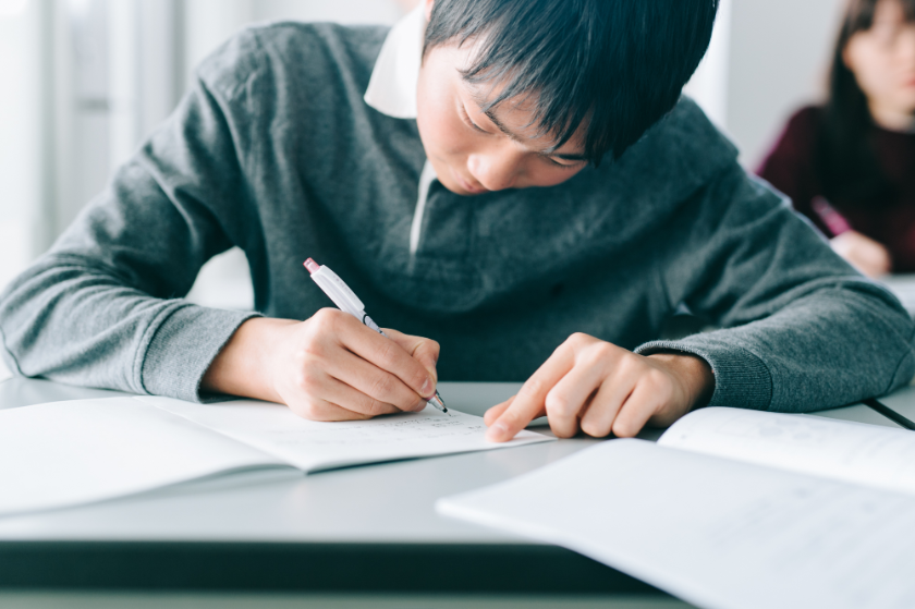 医学部を目指すならどんな生活を送ればいいの?医学部合格に必要な勉強方法も合わせて解説!