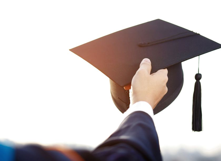 絶対留年を回避！医学部ストレート卒業率ランキング！