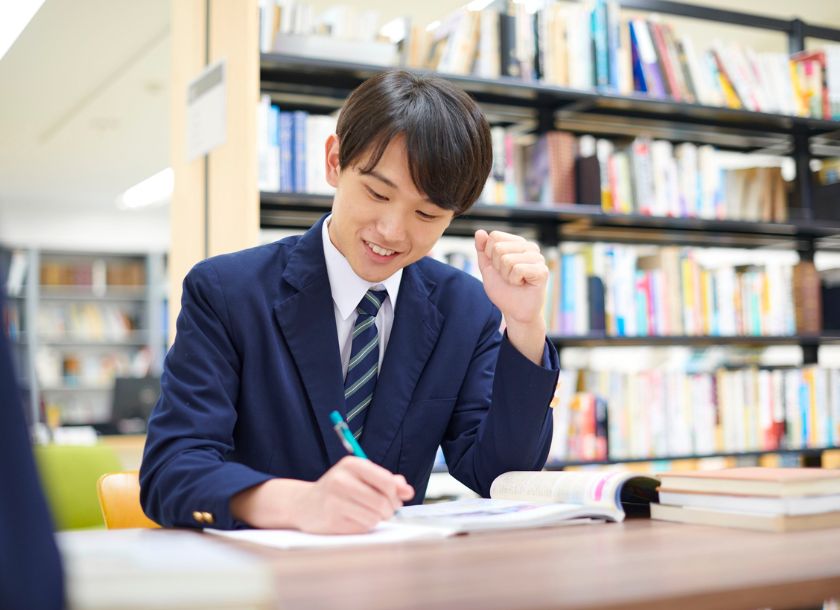 自治医 大学 医学部 出身 高校